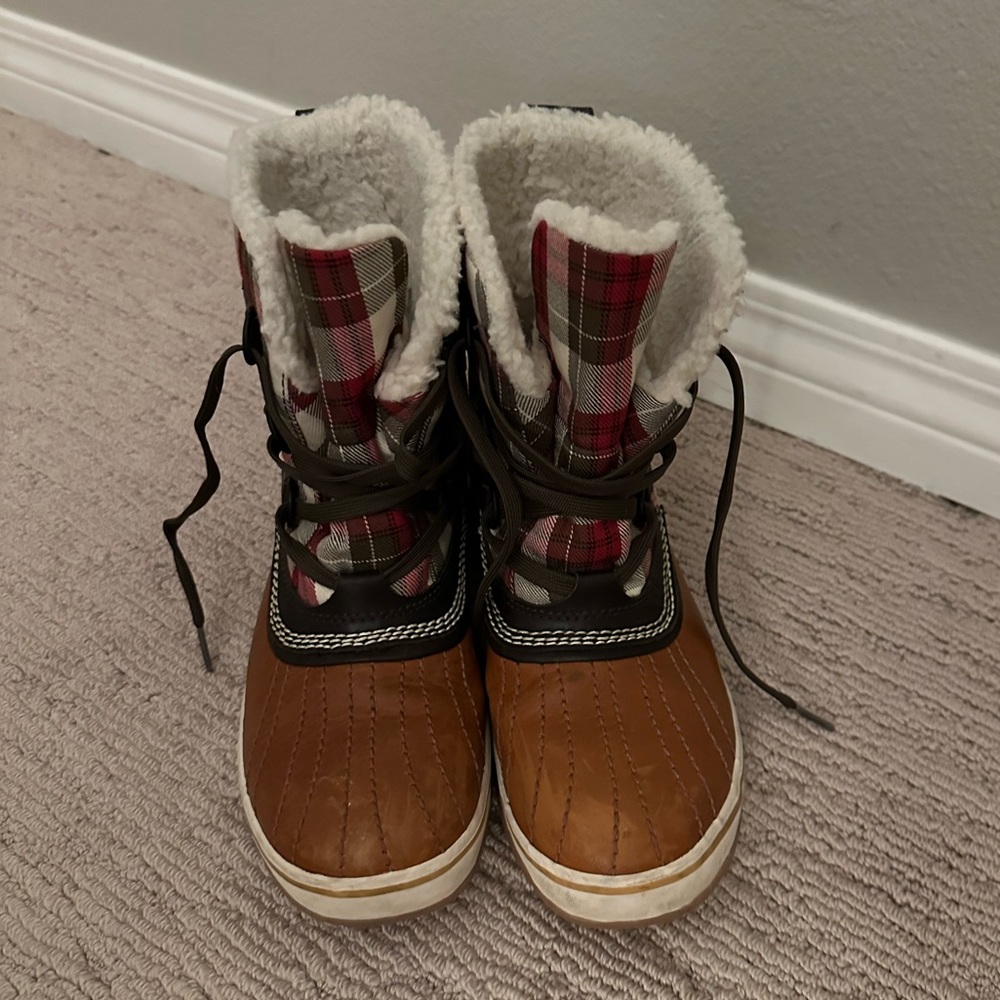 Sorel snow boots
